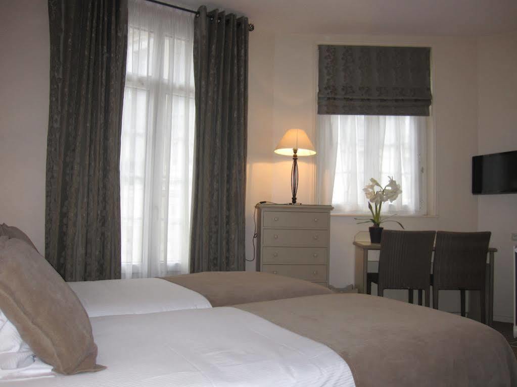 Hôtel Le Fer à Cheval Trouville-sur-Mer Exterior foto